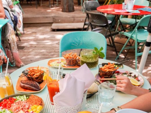 Repas de groupe à Saint-Raphaël, jusqu’à 50 personnes